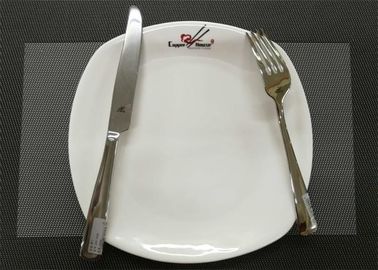 Il piatto quadrato del piatto con il padellame della porcellana di Personalizzare-logo mette il diametro 23cm