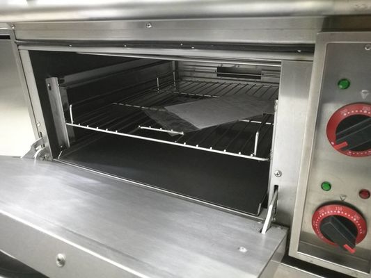 Apparecchiature da cucina occidentali commerciali Stufa a gas 4 Bruciatore con forno