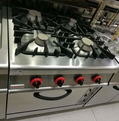 Apparecchiature da cucina occidentali commerciali Stufa a gas 4 Bruciatore con forno